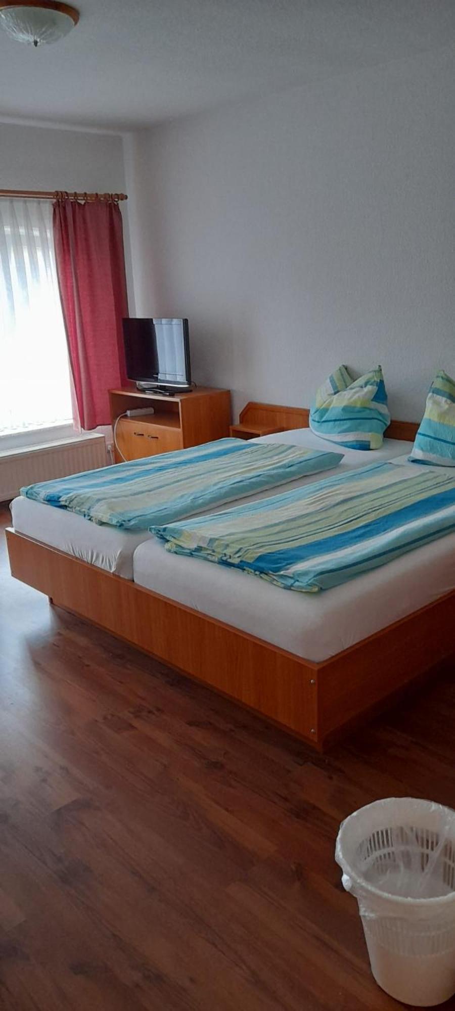 Pension Zum Park Goldberg Экстерьер фото